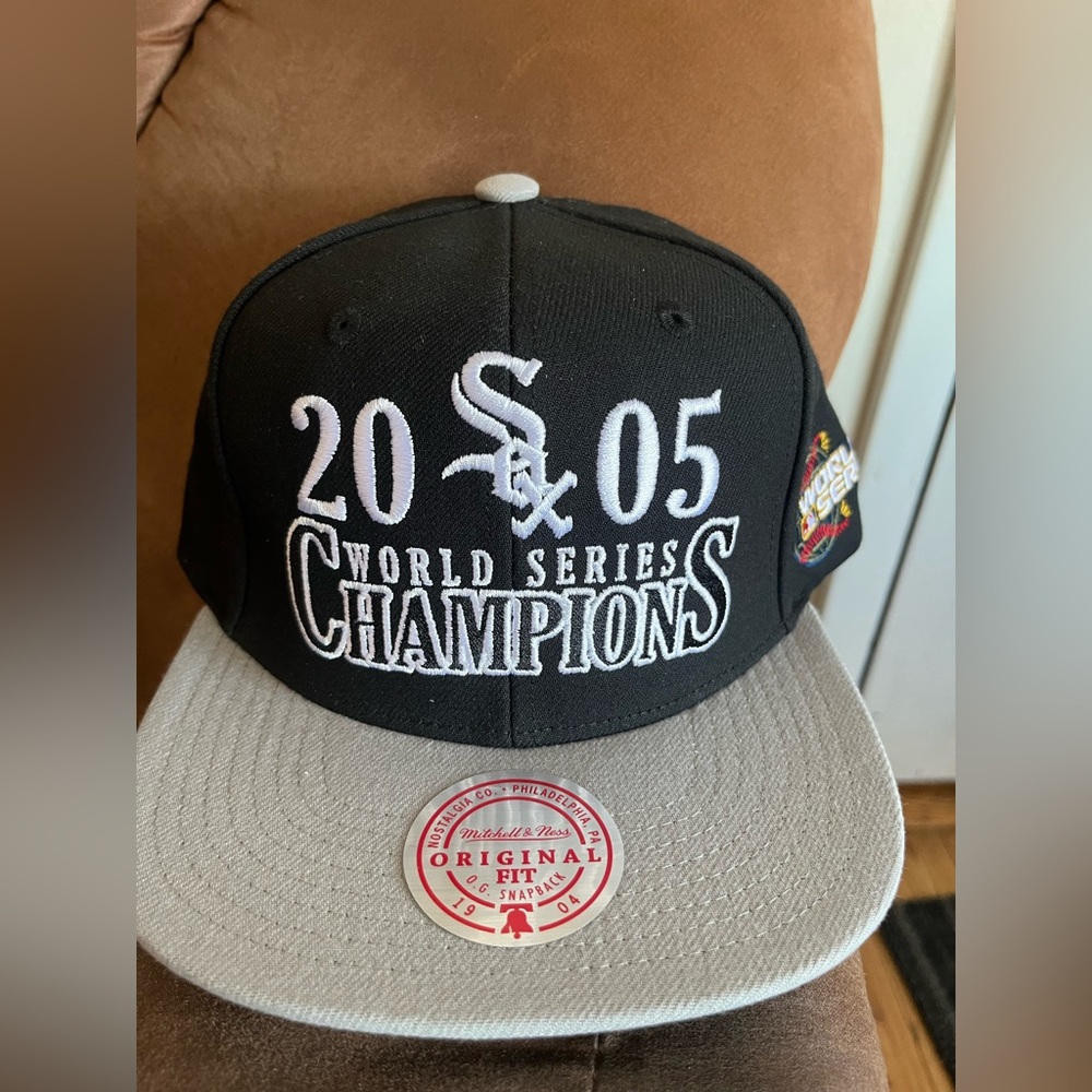 Chicago White Sox Mitchell & Ness MLB WS champs SnapBack hat
